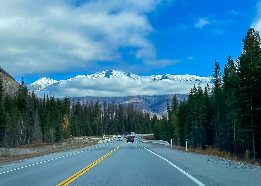 Kootenay National Park - Highway drive