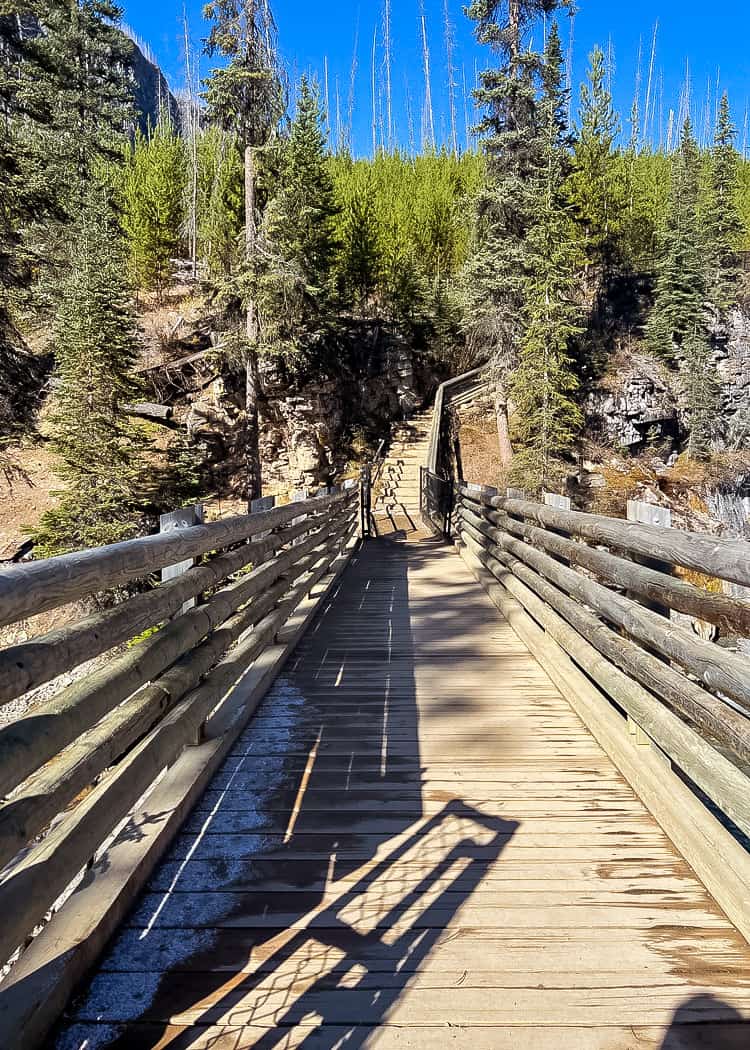 Kootenay-National-Park-Marble-Canyon-boardwalk