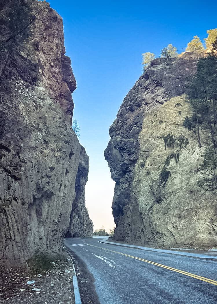 Kootenay-National-Park-Redwall-Fault