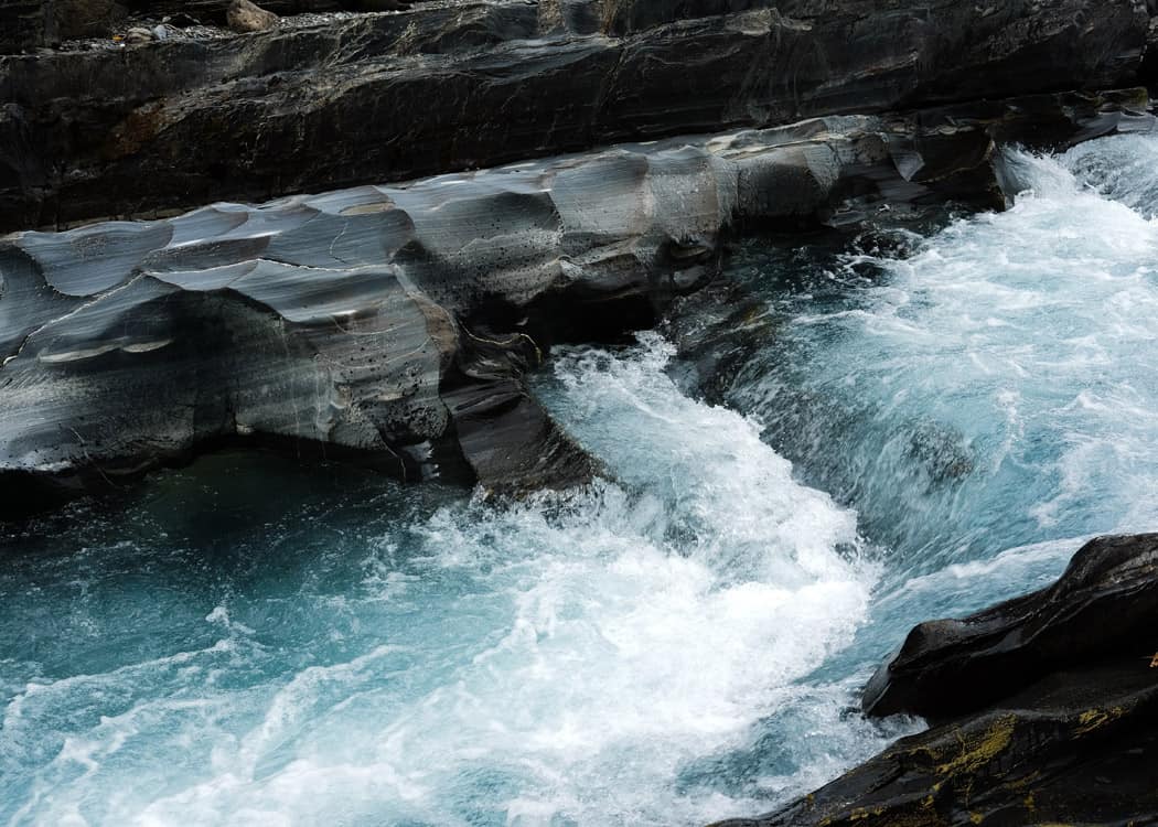Kootenay-National-Park-rushing-river