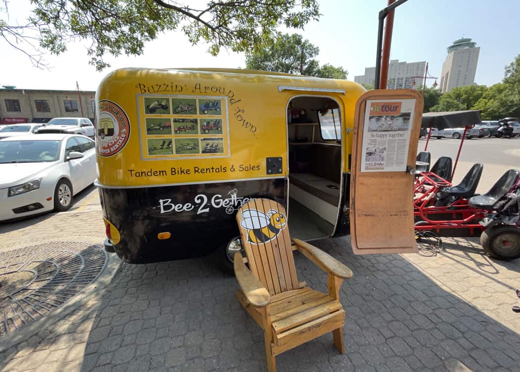 Winnipeg-Bee2gether-Bike-rental