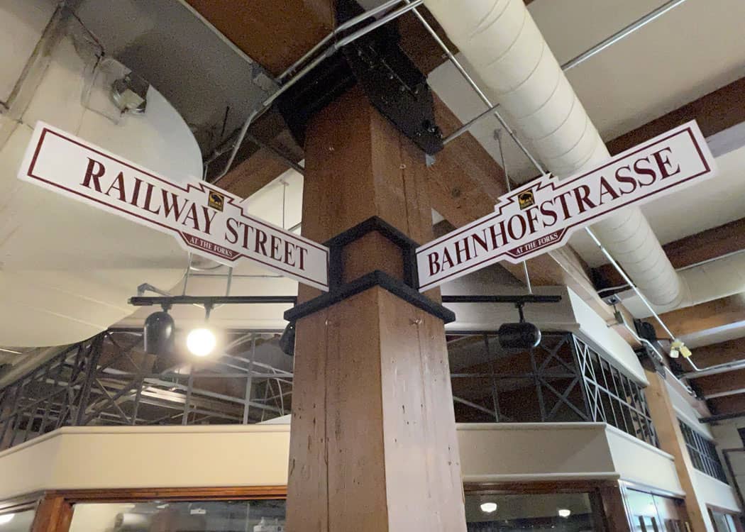 Winnipeg-Johnston-Terminal-signs