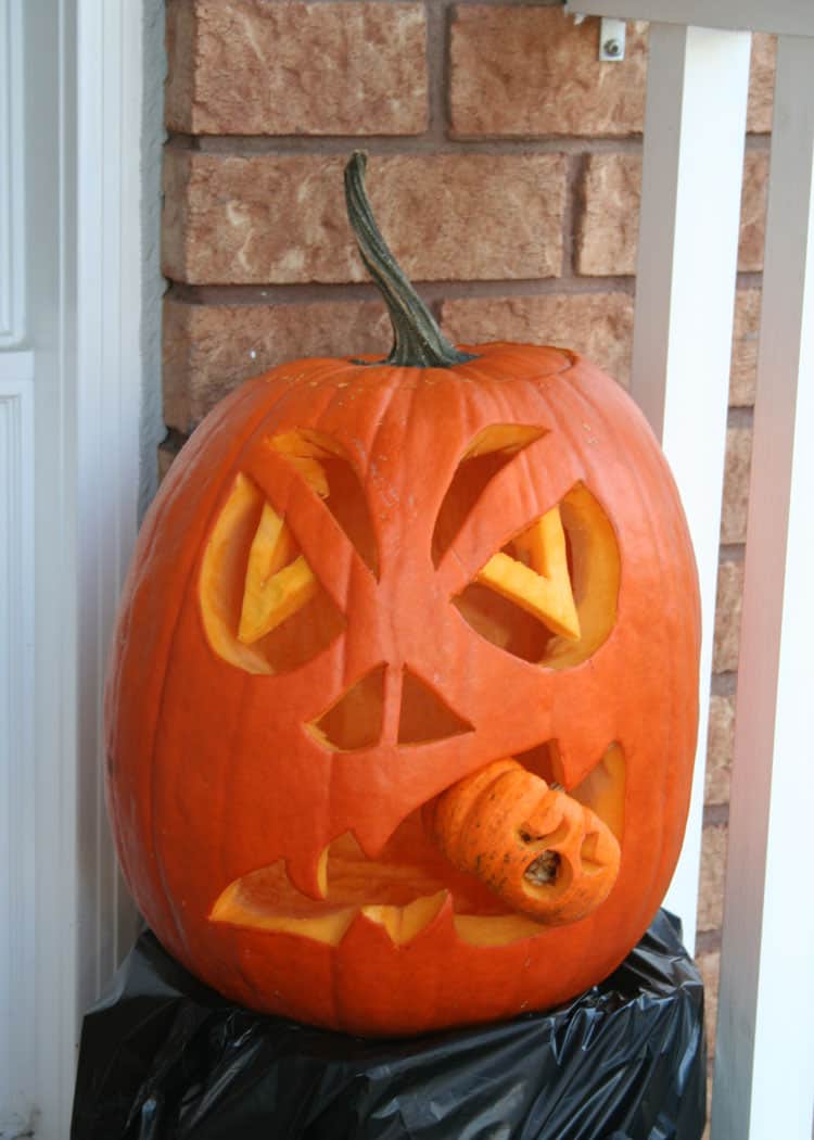 big-pumpkin-eating-little-pumpkin