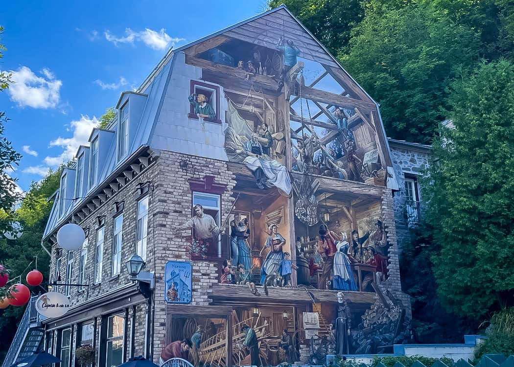 Quebec-Mural-in-the-Old-City