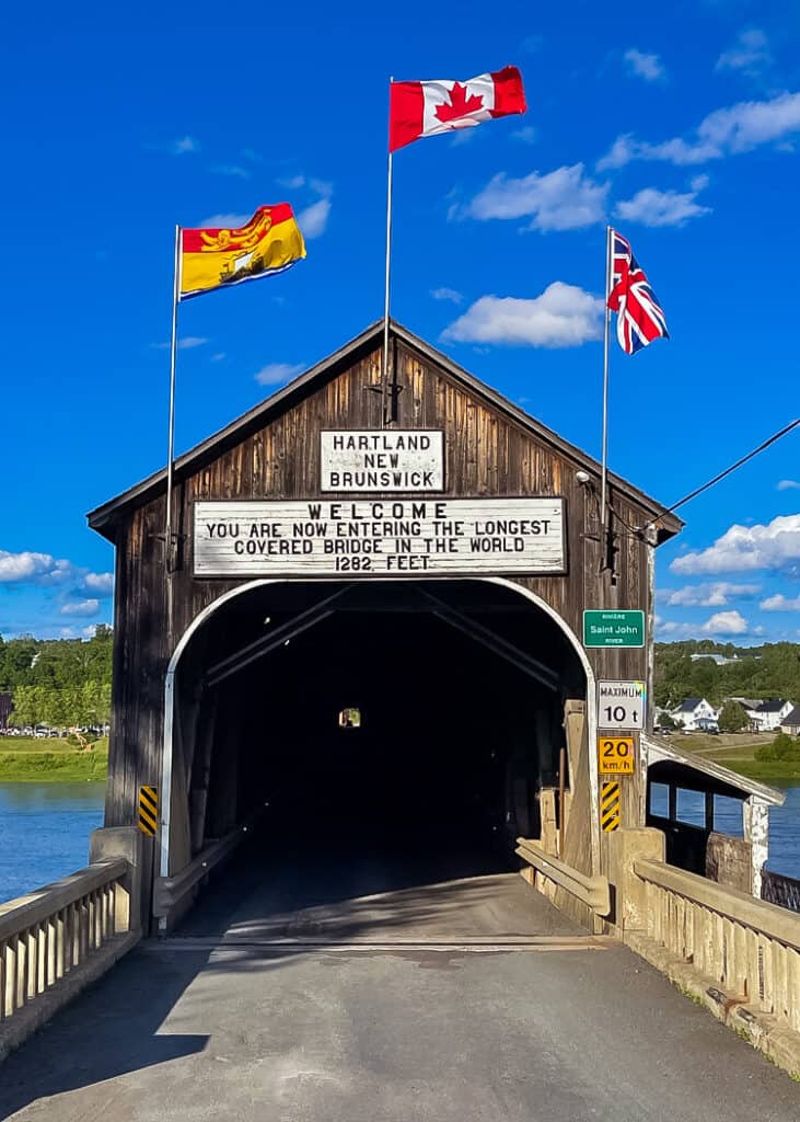 New-Brunswick-Longest-covered-bridge-in-the-world